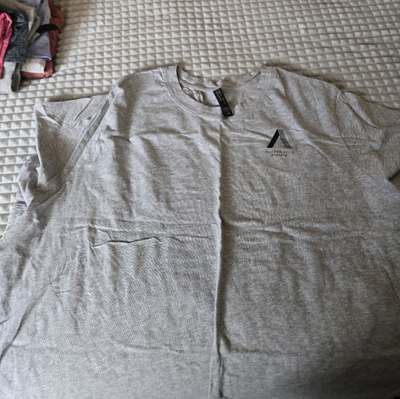 Athleta Tops - Athleta Heather Gray Crew Neck Tee